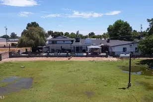 4210 W Country Gables Dr, Phoenix, AZ 85053 - Photo 123