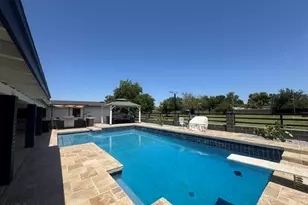 4210 W Country Gables Dr, Phoenix, AZ 85053 - Photo 15