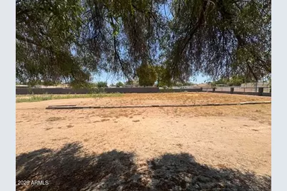 4210 W Country Gables Drive, Phoenix, AZ 85053 - Photo 33
