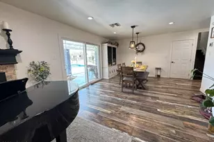 4210 W Country Gables Dr, Phoenix, AZ 85053 - Photo 93