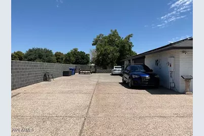 4210 W Country Gables Drive, Phoenix, AZ 85053 - Photo 13