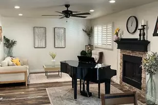 4210 W Country Gables Dr, Phoenix, AZ 85053 - Photo 51