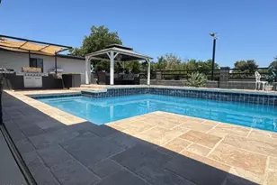 4210 W Country Gables Dr, Phoenix, AZ 85053 - Photo 21