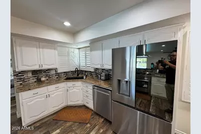 4210 W Country Gables Drive, Phoenix, AZ 85053 - Photo 109