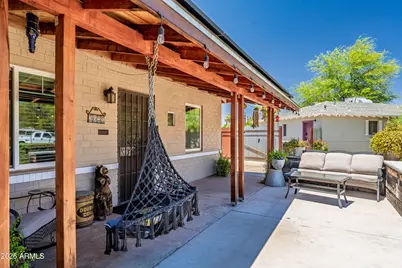 3026 N 15th Place, Phoenix, AZ 85014 - Photo 11