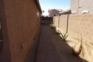 21626 W Hilton Ave, Buckeye, AZ 85326 - Photo 29