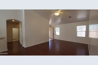 4043 S Vineyard Avenue, Gilbert, AZ 85297 - Photo 9