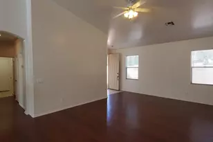 4043 S Vineyard Ave, Gilbert, AZ 85297 - Photo 9