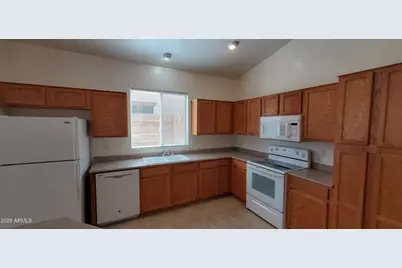 4043 S Vineyard Avenue, Gilbert, AZ 85297 - Photo 5