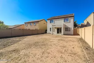 10821 W Taft St, Phoenix, AZ 85037 - Photo 15