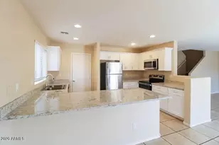 10821 W Taft St, Phoenix, AZ 85037 - Photo 3