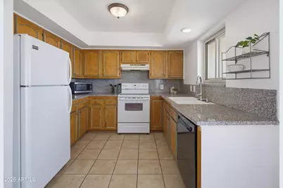 16624 E Palisades Blvd -- #204, Fountain Hills, AZ 85268 - Photo 5