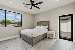 4137 E Earll Dr, Phoenix, AZ 85018 - Photo 37