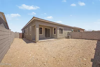 5580 N 205th Drive, Buckeye, AZ 85396 - Photo 11
