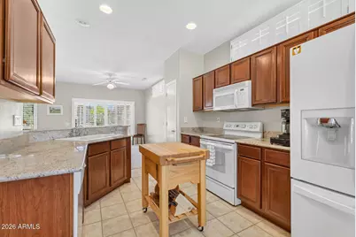 18429 N Avalon Lane, Surprise, AZ 85374 - Photo 7