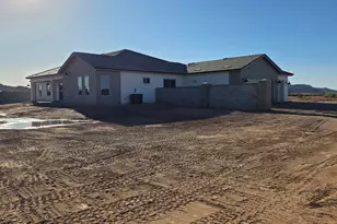 6561 W Palomino Wy, Coolidge, AZ 85128 - Photo 11