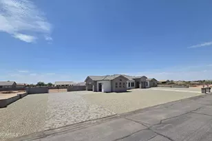 6561 W Palomino Wy, Coolidge, AZ 85128 - Photo 1
