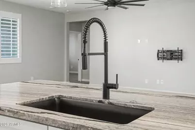 16863 W Maya Way, Surprise, AZ 85387 - Photo 15