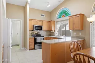 8306 W Tonto Ln, Peoria, AZ 85382 - Photo 5