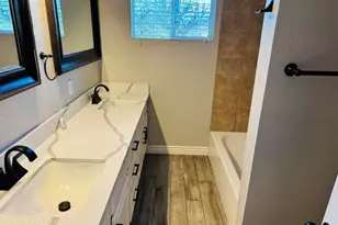 5320 E Thomas Rd, Phoenix, AZ 85018 - Photo 15