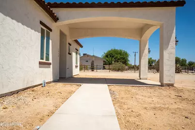 1958 N 193rd Avenue, Buckeye, AZ 85396 - Photo 7