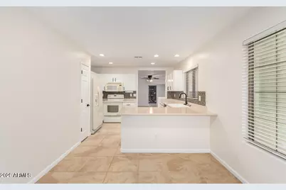1766 E Bishop Place, Casa Grande, AZ 85122 - Photo 11