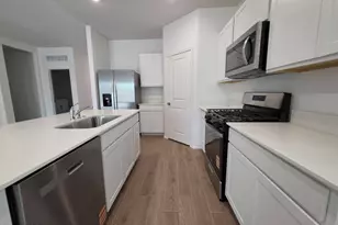 18399 W Buckskin Trl, Surprise, AZ 85387 - Photo 17