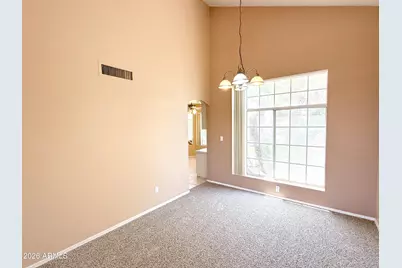 1425 E Chicago Circle, Chandler, AZ 85225 - Photo 5