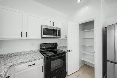 9481 N 81st Drive, Peoria, AZ 85345 - Photo 13