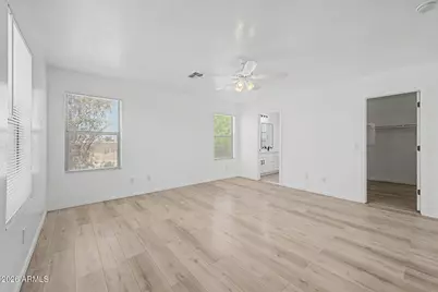 9481 N 81st Drive, Peoria, AZ 85345 - Photo 15