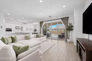 256 E Gemini Pl, Chandler, AZ 85249 - Photo 3