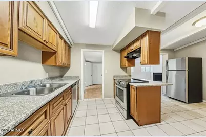 449 S Stewart --, Mesa, AZ 85202 - Photo 3