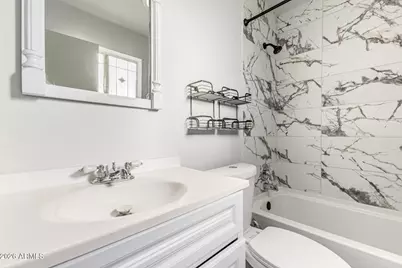 2814 N 55th Avenue, Phoenix, AZ 85035 - Photo 15