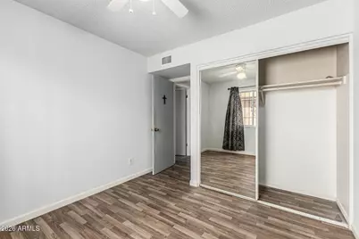 2814 N 55th Avenue, Phoenix, AZ 85035 - Photo 17