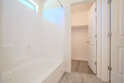 10225 W Camelback Road #28, Phoenix, AZ 85037 - Photo 19