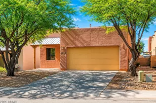 1876 Chaplain Carter Dr, Sierra Vista, AZ 85635 - Photo 1