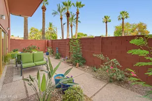 4750 N Central Ave, Phoenix, AZ 85012 - Photo 11