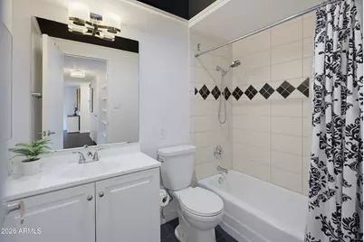 4750 N Central Avenue #1K, Phoenix, AZ 85012 - Photo 9