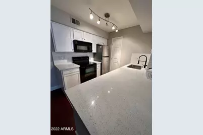 2625 E Indian School Road #101, Phoenix, AZ 85016 - Photo 1