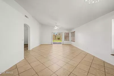 12548 W Roanoke Avenue, Avondale, AZ 85392 - Photo 5