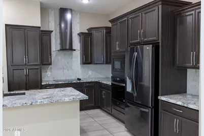 2462 E Lovebird Lane, Gilbert, AZ 85297 - Photo 11