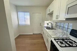 3927 N Longview Ave, Phoenix, AZ 85014 - Photo 7