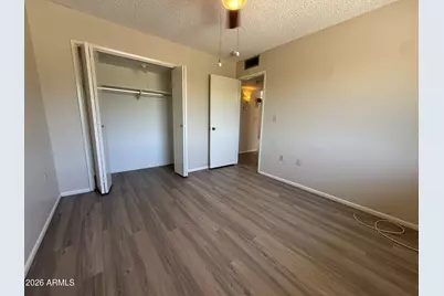 10346 W Mountain View Road, Sun City, AZ 85351 - Photo 17