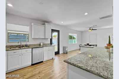 1415 W 7th Street, Tempe, AZ 85281 - Photo 5