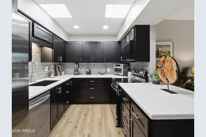 13247 N Cedar Drive, Sun City, AZ 85351 - Photo 7
