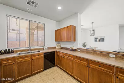 13681 W Cypress Street, Goodyear, AZ 85395 - Photo 11