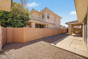 13681 W Cypress St, Goodyear, AZ 85395 - Photo 25