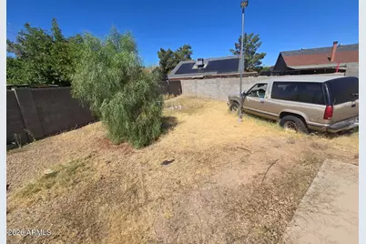 7225 W Tuckey Lane, Glendale, AZ 85303 - Photo 39