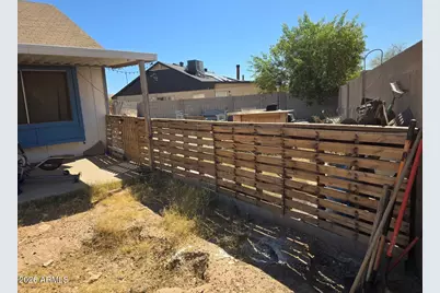 7225 W Tuckey Lane, Glendale, AZ 85303 - Photo 33