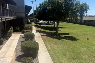 7141 N 16th St, Phoenix, AZ 85020 - Photo 1